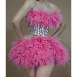 Conjunto de falda tutú con encaje en capas y adornos de diamantes de imitación con lazo en la cintura, a la moda - Product Image 4