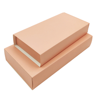Boîte cadeau tiroir personnalisée OEM en papier rigide rose mat haut de gamme avec logo sur mesure pour bijoux (boucles d'oreilles, colliers)