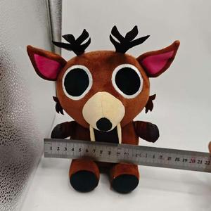 Venta al por mayor: Peluche de ciervo '99 Noches en el Bosque', personalizable ODM, relleno de algodón PP, mercancía de videojuegos, certificado de seguridad para fiestas - Product Image 3