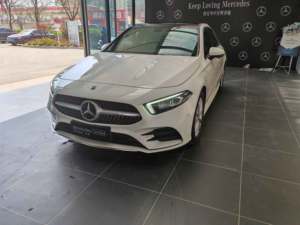 Meilleure vente voiture familiale 4 portes 5 sièges berline prix bon marché véhicules à essence B-en-z A200L d'<span class=keywords><strong>occasion</strong></span> voiture automobile en Chine d'<span class=keywords><strong>occasion</strong></span> - Product Image 2