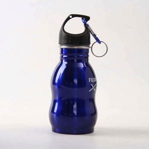 Vaso Térmico de Acero Inoxidable para Adultos, Botella de Agua de Diseño Moderno con Función Térmica - Product Image 4