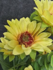 رؤوس عباد الشمس الصفراء عالية الجودة من الحرير الصناعي لصنع الأساور والربطات وديكور المنزل وعروض المسرح والحرف الزهرية - Product Image 2