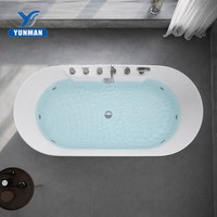 Baignoire de massage ovale autoportante moderne en acrylique haute brillance OEM/ODM avec système de robinetterie intégré, portable pour appartement, hôtel/villa