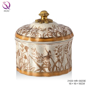 Porcelana de hielo retro de lujo francés, accesorios de latón pintados a mano, caja de tapa de modelado, piezas colgantes decorativas de sobremesa - Product Image 6