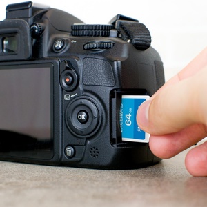 Carte mémoire SD en plastique <span class=keywords><strong>Kioxia</strong></span> <span class=keywords><strong>EXCERIA</strong></span> G2 64 Go Classe 10 pour appareil photo et tablette - Product Image 4