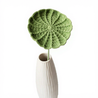 Nouveauté en stock : Lotus fait main au crochet avec feuilles et bourgeons pour la décoration intérieure, bouquet floral fini fait main, ornements de qualité supérieure