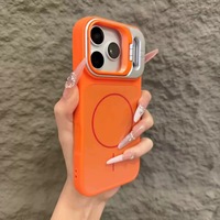 Étui de téléphone magnétique en verre PC avec support pour iPhone 17 Air 16 15 Pro Max, finition givrée sportive, support d'objectif d'appareil photo, dos en TPU