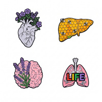 Épingles de revers en émail personnalisées en forme de poumon anatomique, avec logo métallique, pour médecins, infirmières et personnel médical