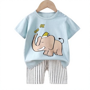 Conjuntos de Ropa Casual de Verano para Bebés y Niños Pequeños, Tejidos en Spandex/Poliéster, con Estampado de Letras, Camisetas de Manga Corta y Pantalones Cortos - Product Image 6