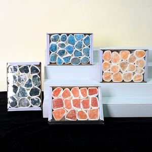 Caja de Regalo de Piedras en Bruto de Cristal Natural al por Mayor, Caja de Piedras Crudas de Amatista y Cuarzo Rosa para Regalos de Festivales - Product Image 4