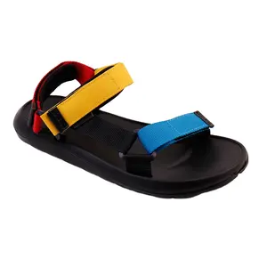 Factory direct sale wholesale new fashion China new style men's beach shoes outdoor sandals