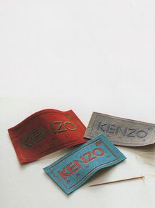 Étiquettes tissées en gros pour usines, étiquettes de col personnalisées pour vêtements, logos, manteaux sur mesure, designs de marques de haute qualité - Product Image 4