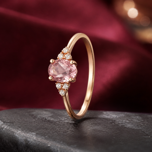 Anello da Donna Rosa a Forma Ovale con Design Principessa, Stile Matrimoniale - Product Image 5