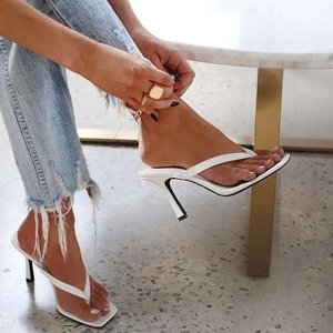 Sandales ouvertes en gros pour femmes et dames, chaussures à la mode pour femmes, mules à lanières, talons aiguilles, agent d'achat en Chine - Product Image 2