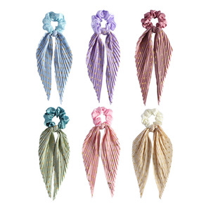 Élastiques à <span class=keywords><strong>cheveux</strong></span> vintage style américain et européen, avec <span class=keywords><strong>long</strong></span> ruban, <span class=keywords><strong>attache</strong></span>-queue de cheval, faits main, motif floral doré - Product Image 1