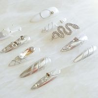 Uñas postizas de acrílico de calidad profesional, estilo stiletto mariposa, cobertura completa, con pegamento, diseño de lujo pintado a mano, uñas con logo personalizado.