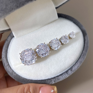 Pendientes de tuerca de circonita cúbica con corte rosa de varios tamaños (6mm, 8mm, 10mm, 12mm, 14mm), chapados en oro de 18K sobre latón, redondos y brillantes, al por mayor. - Product Image 4