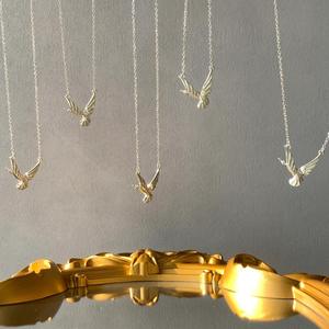 Collier en argent pur S925 avec pendentif en jade d'eau bleue naturel, motif haricot des quatre saisons, pour jeunes, petit cadeau porte-bonheur, matériau dangereux - Product Image 2