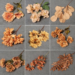 ชุดดอกไม้ประดิษฐ์ LUYI Coffee Series สำหรับตกแต่งช่อดอกไม้งานแต่งงาน ดอกไม้แขวนเพดาน สีคาราเมล วัสดุทำดอกไม้ ทำด้วยมือ - Product Image 3