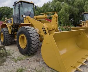 Retroexcavadora de segunda mano usada CAT 950H buen rendimiento en Shanghái en venta - Product Image 3