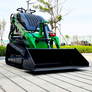Kubota Dieselbe triebener Kompakt lader Schaufel anhänger CE-geprüftes kompaktes Schienen design Eaton Hydraulikzylinder-Raupen lader