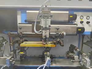 LC 브랜드 완전 자동 멀티 컬러 CNC 유리병 플라스틱 튜브 항아리 스크린 인쇄 기계 병 PLC 구성 요소 - Product Image 3