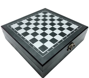 Ensemble de jeux multifonctions en bois haut de gamme : Échecs, jetons de <span class=keywords><strong>poker</strong></span>, cartes, dés, avec étui de rangement doublé de velours – Cadeau de luxe – Mingyao Zhejiang OEM Personnalisé - Product Image 2