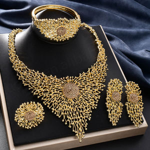 Nouveauté Collier, boucles d'oreilles, bague et bracelet en cuivre plaqué or 14 carats, ensembles de bijoux de mariée pour femmes - Product Image 3