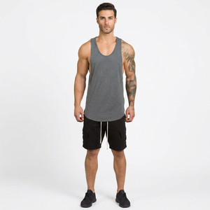 Camiseta sin Mangas para Hombre de Poliéster/Algodón con Estampado Personalizado OEM, con Abertura Extrema en los Brazos, Cuello en V Tejido, Estilo Urbano - Product Image 1