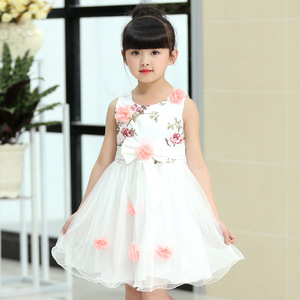 Nuevo estilo de <span class=keywords><strong>moda</strong></span> para niños, vestido blanco de verano para niños, vestidos de princesa de una pieza con hermoso tutú para niñas - Product Image 6