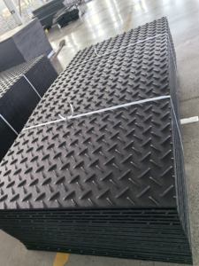 แผ่นปูพื้นชั่วคราว UHMWPE ผิวแบบกันลื่น ลายเพชร ขนาด 4x8 ฟุต สำหรับงานหนัก ป้องกันพื้น หนา 5/8 นิ้ว - Product Image 3