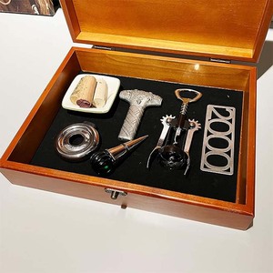 Hộp kho báu bằng gỗ cũ với chốt bằng đồng thau phong cách cổ Hộp lưu trữ gỗ hộp trang trí cho gia đình hoặc văn phòng - Product Image 6