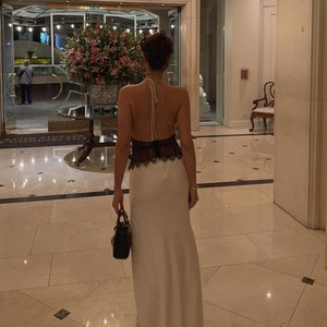 Vestido Largo de Noche Elegante de Seda Satinada con Cuello Halter y Cintura Ajustada, Estilo Europeo Americano, Exportación Verano 2025 - Product Image 4