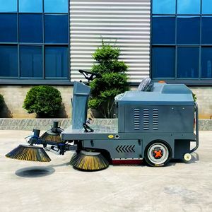 Balayeuse <span class=keywords><strong>de</strong></span> sol commerciale <span class=keywords><strong>de</strong></span> 1800mm Nettoyeur <span class=keywords><strong>de</strong></span> balai <span class=keywords><strong>de</strong></span> <span class=keywords><strong>nettoyage</strong></span> à piles vert <span class=keywords><strong>Brosse</strong></span> latérale électrique pour l'équitation <span class=keywords><strong>de</strong></span> rue - Product Image 2