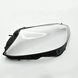 PORBAO pour <span class=keywords><strong>W205</strong></span> /C200 2019-2020 ans pièce d'auto bordure noire en plastique Transparent lampe couvre abat-jour phare couvercle de lentille - Product Image 5