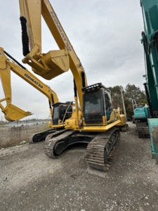 Oiginal JapaneseUsed Excavator Pc200 Excavadora sobre orugas a la venta a bajo precio Con alta eficiencia - Product Image 2