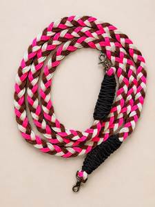 Cuerda de tracción trenzada suave para caballos, para un agarre cómodo y aplicaciones confiables de manejo diario. - Product Image 1