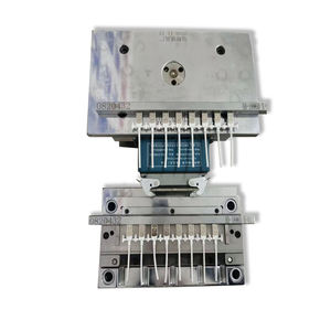 خط سلك الطاقة ، صانع قولبة بلاستيك <span class=keywords><strong>PVC</strong></span> مخصص ، قولبة فولاذية بالحقن - Product Image 4