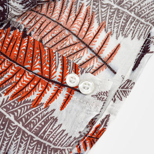 Chemises boutonnées hawaïennes à manches courtes en coton personnalisé <span class=keywords><strong>Chemise</strong></span> imprimée pour garçon de plage taille européenne et américaine pour enfant - Product Image 6