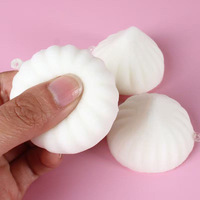 Porte-clés en PU à rebond lent, simulation de chignon de 5 cm, jouet à presser amusant en forme de pâtisserie, modèle souple en forme de soupe, cadeaux pour jeunes de 15 à 35 ans