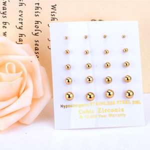 Pendientes de Moda al por Mayor, Joyería de Acero Inoxidable Chapada en Oro de 18k, Tamaños Variados de 2-6mm, Pendientes Quirúrgicos Exquisitos para Mujer - Product Image 1