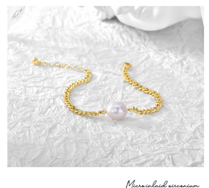 OEM Trendy Gold Plated <b>Charm</b> Bracelet Minimalist Design Fashion Cuban Chain Link Jewelry Unisex Anniversaries - Product Image 1