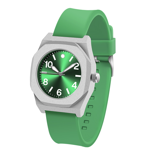 BOMAXE Luxury Quartz Watch for Men Business Casual Custom Logo Alloy Case Silicone Band 20mm Width Glass Dial Window Pointer