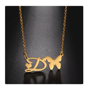 Collar Chapado en Oro PVD con Colgantes de Corazón, Mariposa y Letras - Múltiples Opciones de Letras, Diseño Elegante - Product Image 5