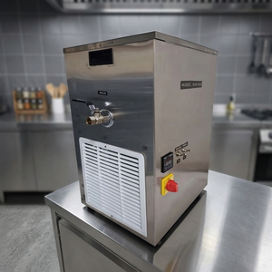 Baño de Agua de Temperatura Constante Frontline Electronics FCTWB 15, Control por Microprocesador, para Laboratorio, 1 Año de Garantía - Product Image 3