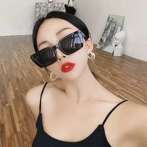 Lunettes de soleil carrées rétro tendance été <span class=keywords><strong>2026</strong></span> en gros, logo personnalisé, monture orange en PC, verres UV400, lunettes de soleil pas chères - Product Image 6