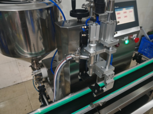 Industrielle Rotorpumpen-Abfüllmaschine für Viskose Flüssigkeiten mit Partikeln |   Lebensmittelsaucen, Gewürze & Honigfüllungen - Product Image 3