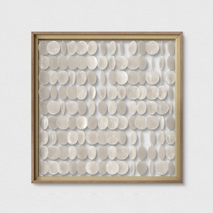 Windgong van capizschelpen, Scandinavische woondecoratie, drijfhout en schelpen wanddecoratie, boho decor, 3D wandkunst, handgemaakte windgong - Product Image 1