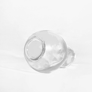 Vente en gros de pots en verre de haute qualité de 110 ml en forme d'<span class=keywords><strong>ampoule</strong></span> pour épices, poivre, sel, avec bouchon à vis, logo personnalisé possible - Product Image 4