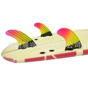 Ailerons de planche de surf UPSURF Gradient G5 en fibre de carbone nid d'abeille à double languette - Product Image 5